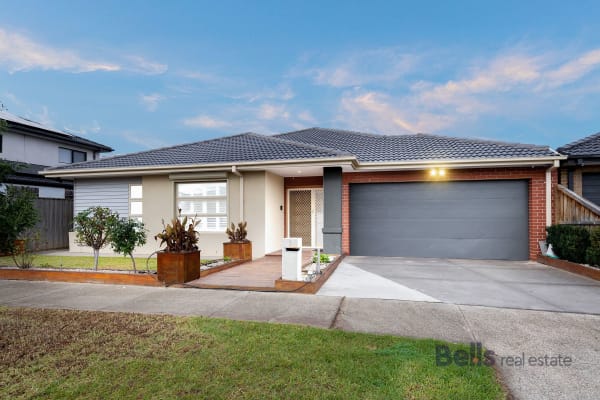 3 Linekar Drive