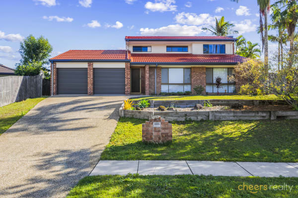 82 Parklands Street