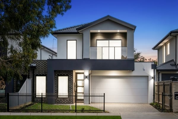 320 Mickleham Rd