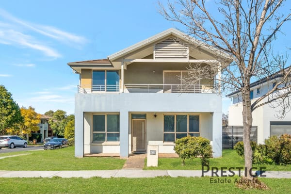 52 Riddell Street