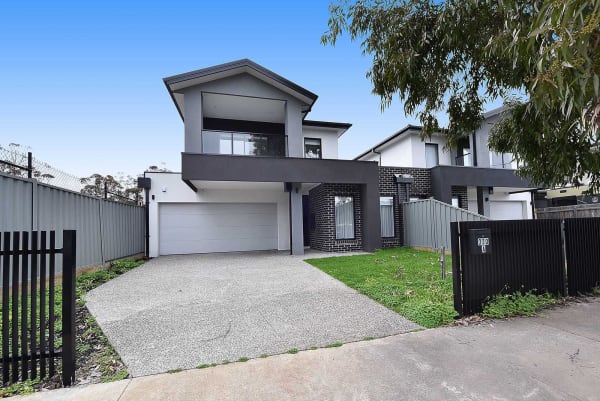 320A Mickleham Rd