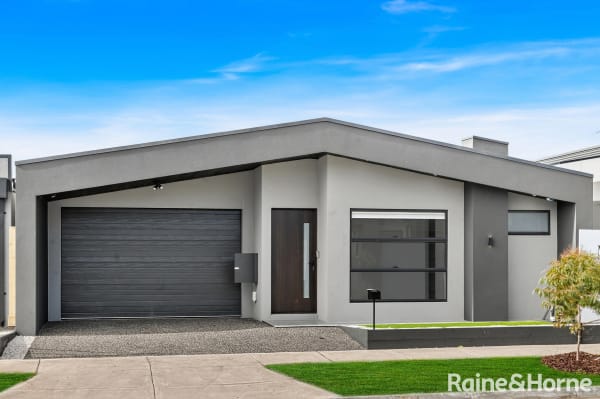 18 Kooyongkoot Street