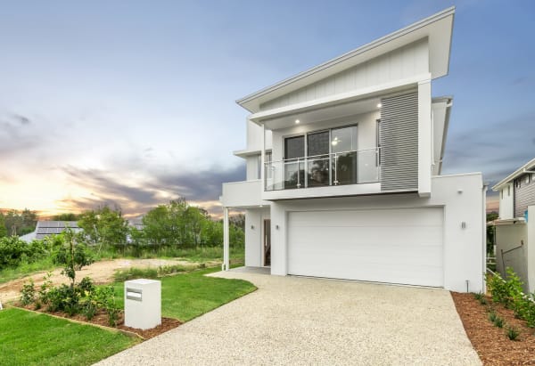 10 Fimbriata Close
