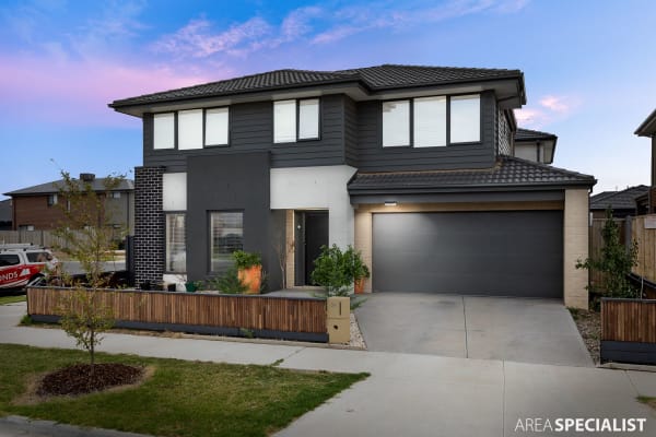 39 Constantine Drive