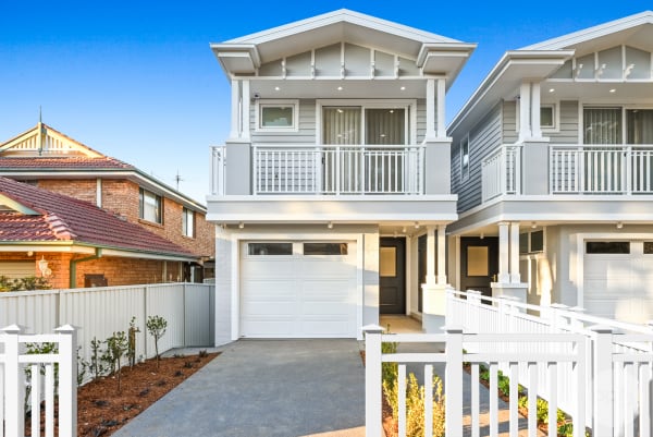 32 Carruthers Street