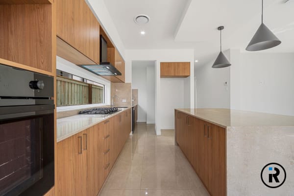 1 Carcoola St