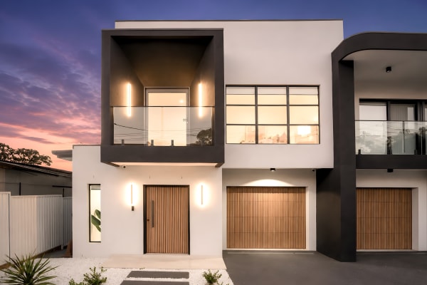 8 Holden Street