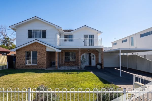 42 Reynolds Street