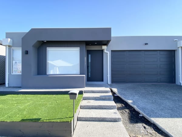 7 Kooyongkoot Drive