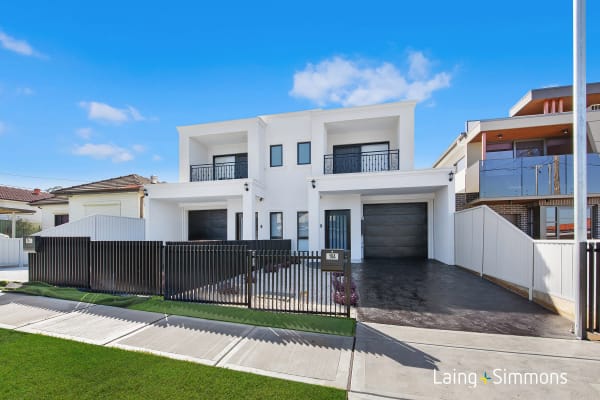 16A James St