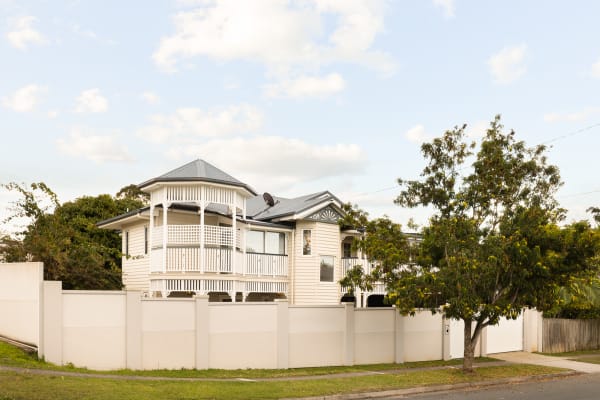 2 Glen Holm Street