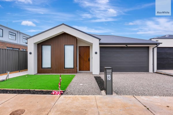 13 Gold Star Road