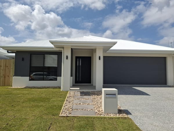 38 Tablelands Crescent
