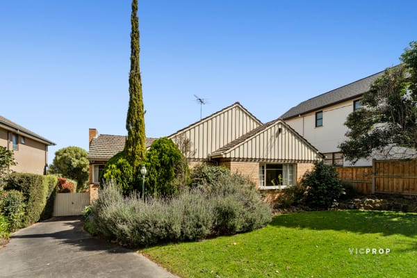 55 Mcarthur Road