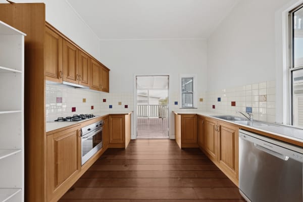 1/15 Stafford Street
