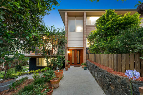 26 Madeira Street