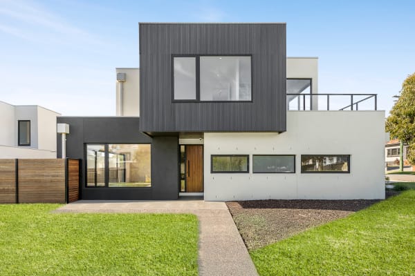 2 Tiernan Street