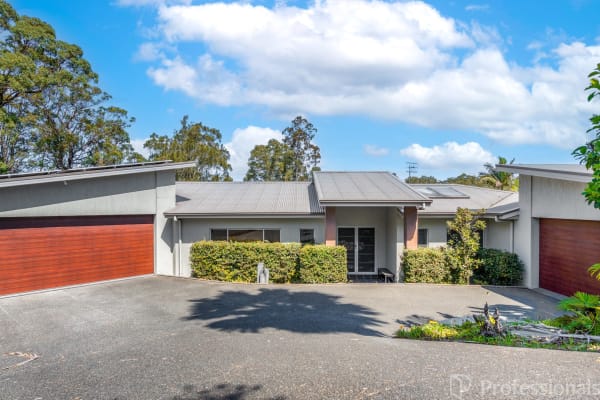 14 Caryota Place