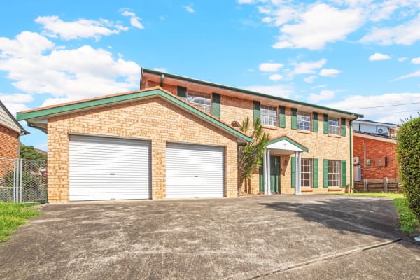 12 Elderberry Place