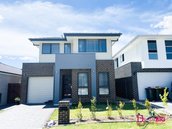 12 Cordrush Street