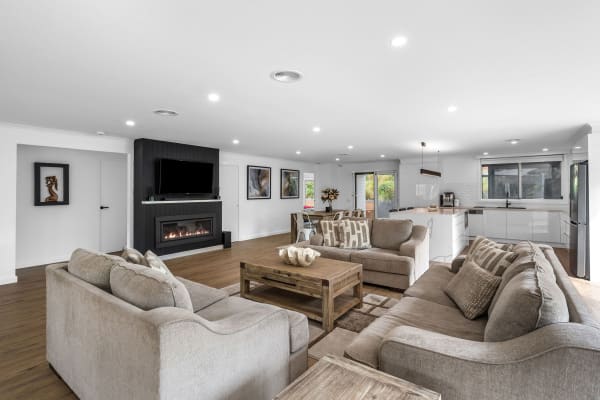 109 Carnival Boulevard