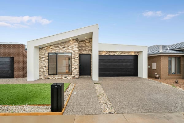 33 Rosedale Circuit