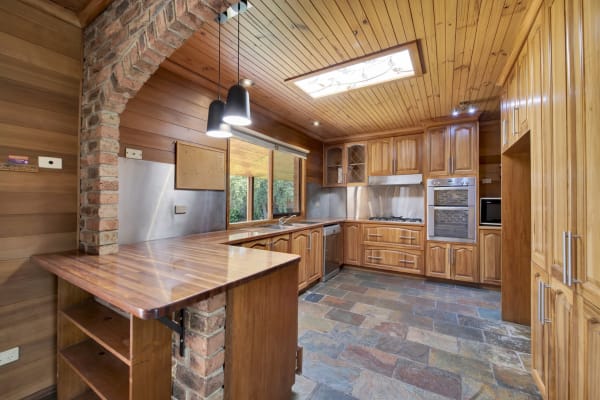 23 Woodside Avenue
