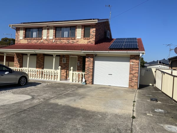 18 Napier Pl
