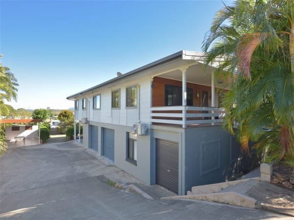 7 Tudman St