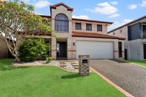 4 Walowa Street