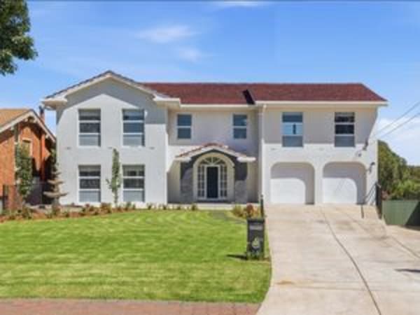 28 Tristania Terrace