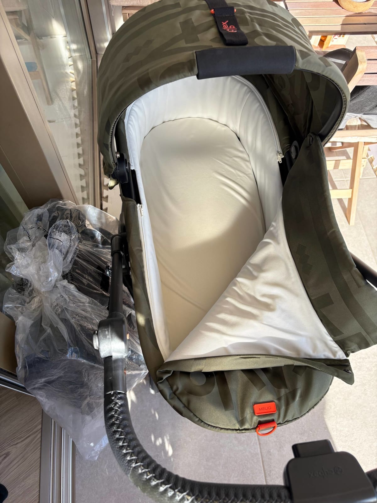 Коляска Cybex Melio Olive Green: люлька, база, прогулка 150€. Доставим в Аликанте и пригород. 2