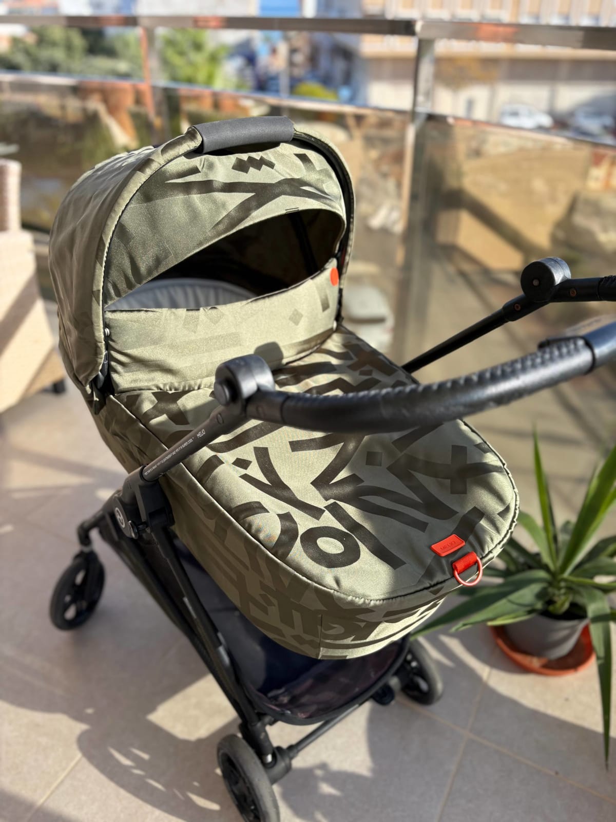 Коляска Cybex Melio Olive Green: люлька, база, прогулка 150€ (торг). Доставим в Аликанте или пригоро 3