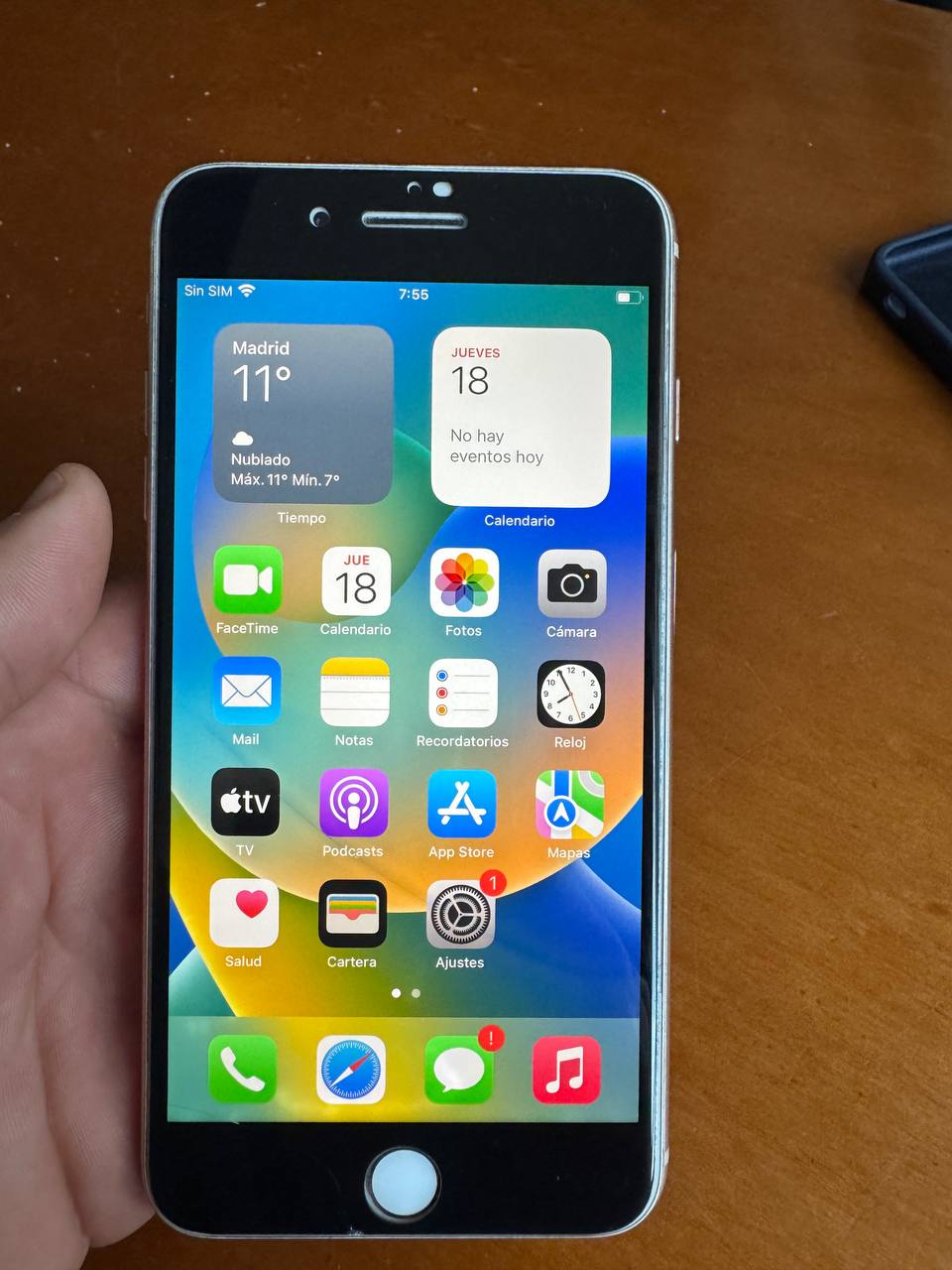 Продаю iPhone 8 Pro на 256 ГБ 1