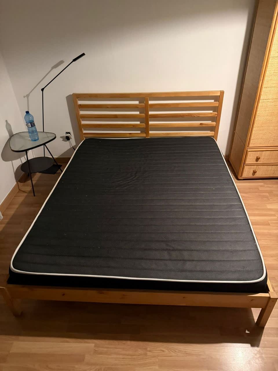Каждая по 150€ 5