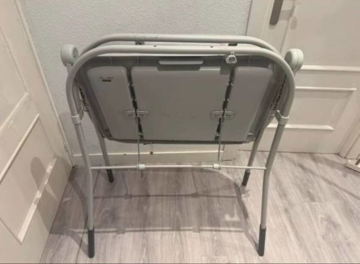 Продам: 2