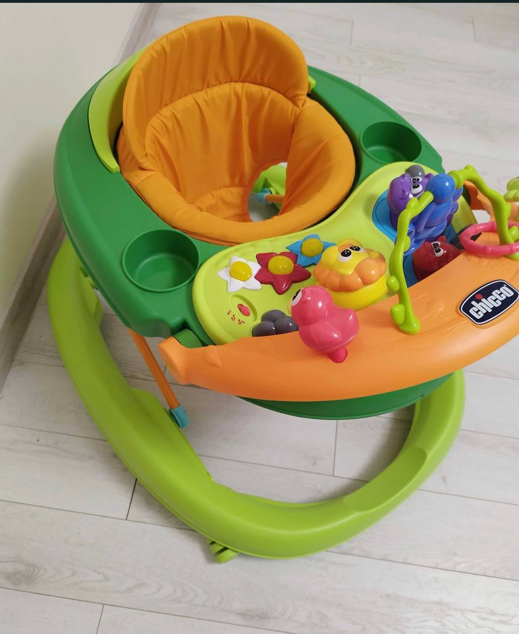 Продам ходунки Chicco. 3