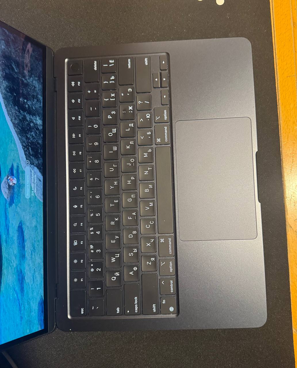 MacBook Air M2 (2022), 8 ГБ RAM, SSD 256 ГБ, батарея 90%, комплект: коробка + зарядка + кабель, Цена 2