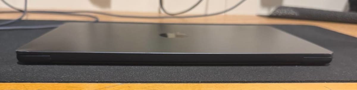 MacBook Air M2 (2022), 8 ГБ RAM, SSD 256 ГБ, батарея 90%, комплект: коробка + зарядка + кабель, Цена 4