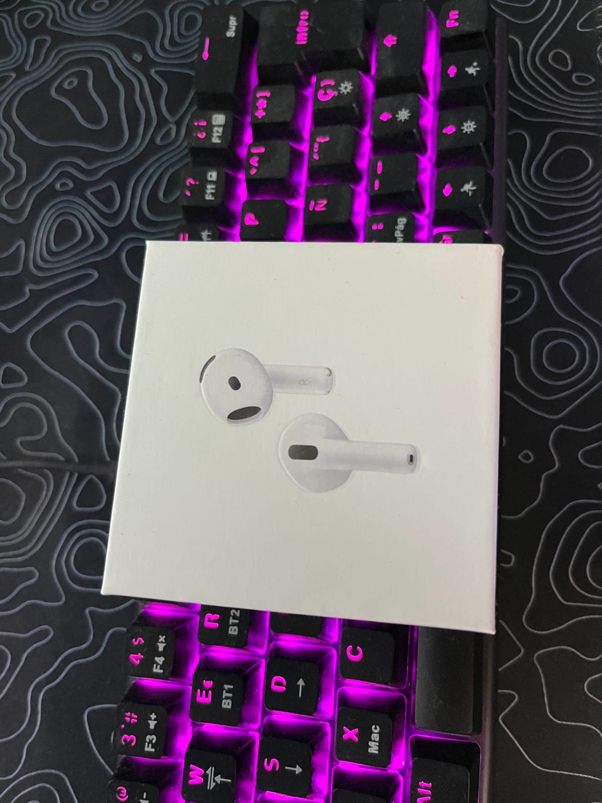 AirPods 4 ( с шумоподавлением) 4