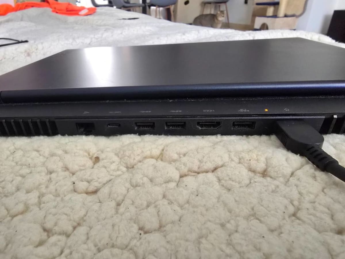 Продам ноутбук Lenovo Legion 5 15ACH6H 6