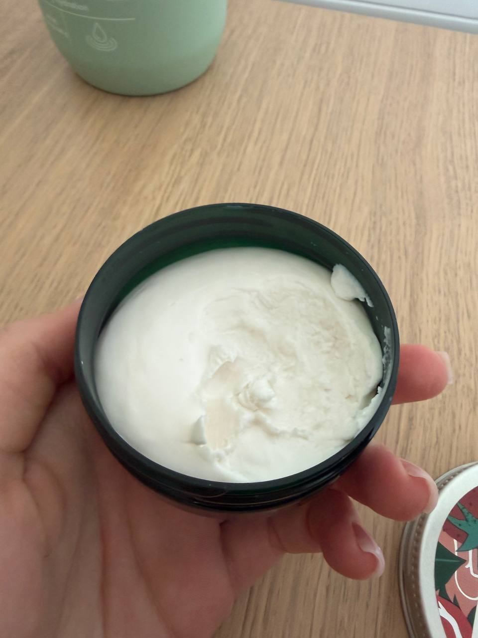 ❗️Body butter with shea, strawberry aroma-3€ 4