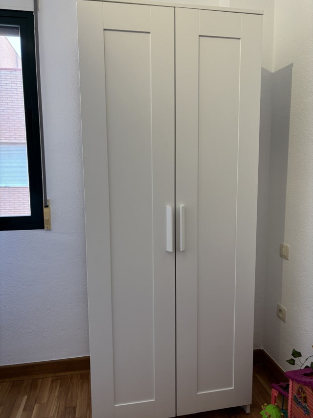 Шкаф Ikea Brimnes. 60 евро
