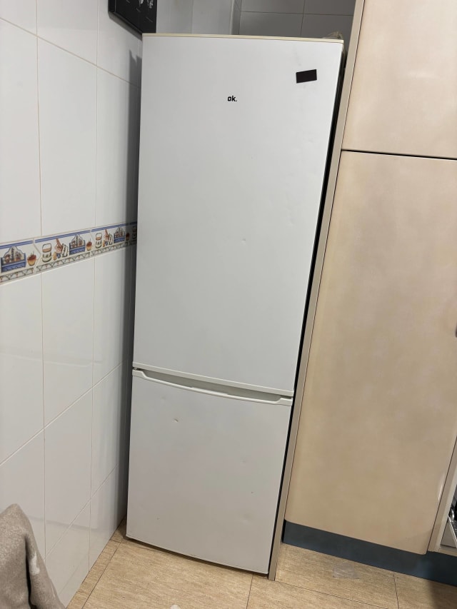 Продам холодильник - ОК
