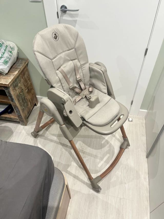 Продаю детский стульчик. 100€