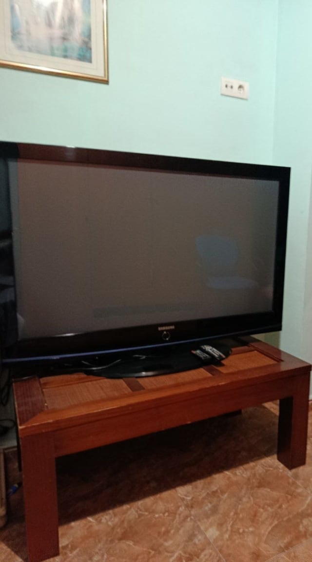 Телевизор Samsung 49” + тумба