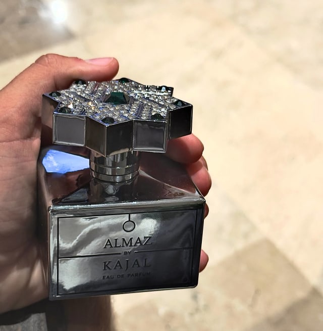 Продам духи 