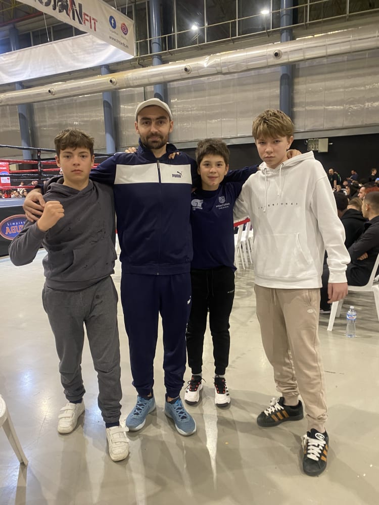 Секция Бокса Clases de boxeo