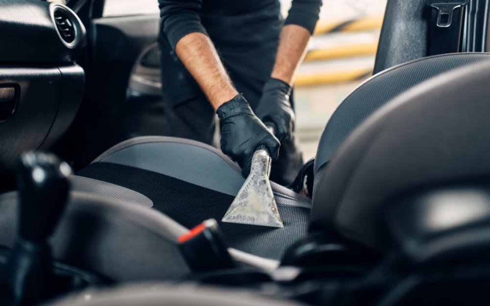 Комплексная чистка автомобиля
