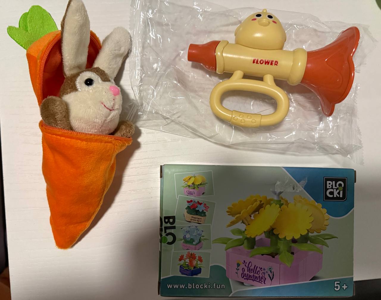Продам Новые игрушки, 5€, также есть одежка до года